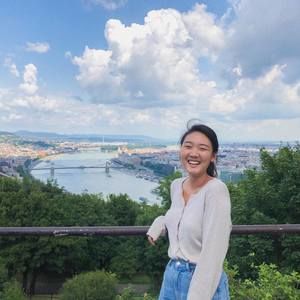 Meet your Posher, Priscilla